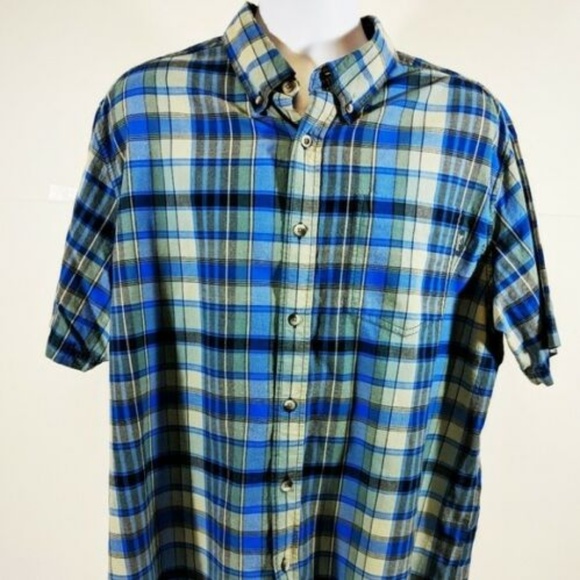 VINTAGE Woolrich Plaid Button Down Short Sleeves - Picture 2 of 7